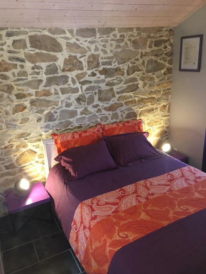 Monclar-de-Quercy La Forestiere Pigeonnier מראה חיצוני תמונה